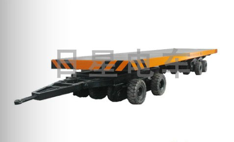 Heavy flat trailer